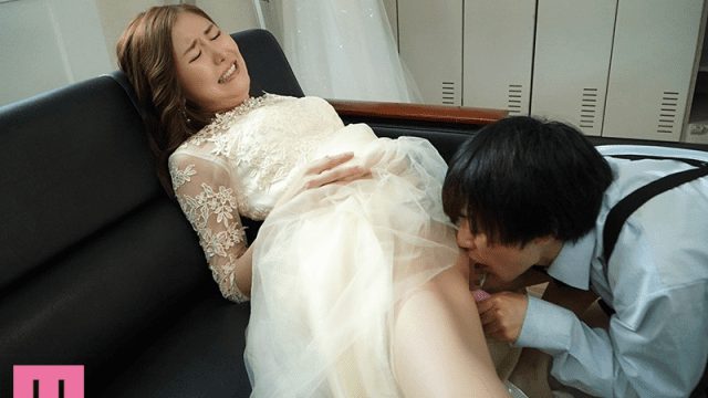 MIAA-408_Cô dâu bị hai cậu em chồng địt ngay tại đám cưới - mlwydkyd.sbs